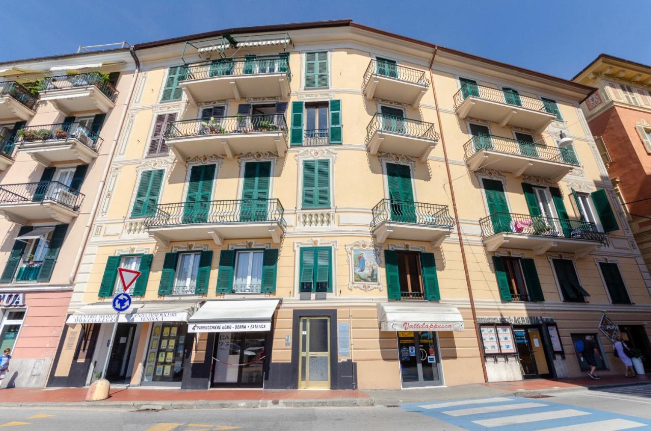 Alla Casa Rosa Al Mare- Centrale A Di Fronte Al Mare- Emozionante- Garage Privato Gratuito A 800 Mt- Aria Condizionata-Wifi Rapallo Luaran gambar