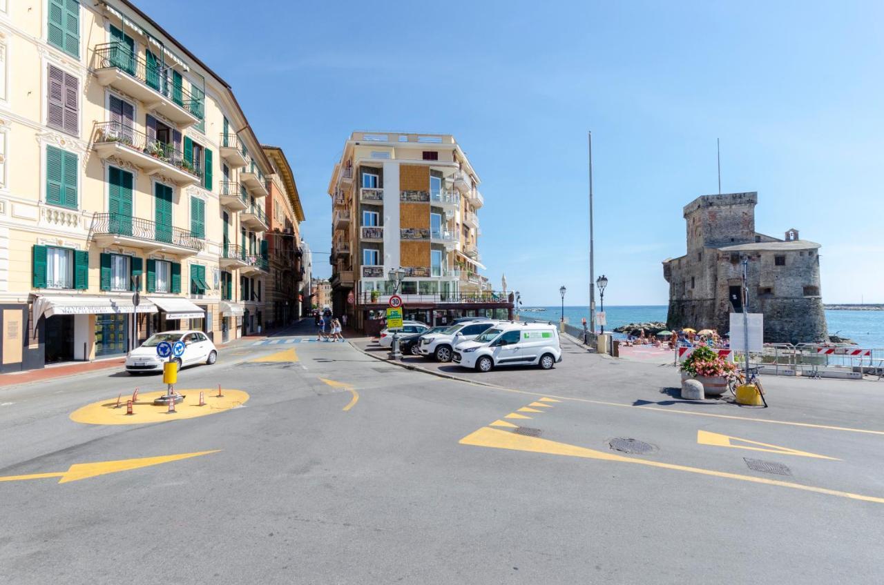 Alla Casa Rosa Al Mare- Centrale A Di Fronte Al Mare- Emozionante- Garage Privato Gratuito A 800 Mt- Aria Condizionata-Wifi Rapallo Luaran gambar