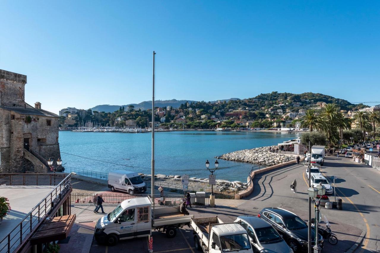 Alla Casa Rosa Al Mare- Centrale A Di Fronte Al Mare- Emozionante- Garage Privato Gratuito A 800 Mt- Aria Condizionata-Wifi Rapallo Luaran gambar