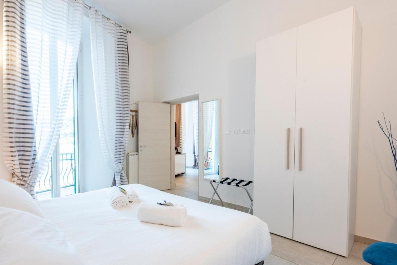 Alla Casa Rosa Al Mare- Centrale A Di Fronte Al Mare- Emozionante- Garage Privato Gratuito A 800 Mt- Aria Condizionata-Wifi Rapallo Luaran gambar