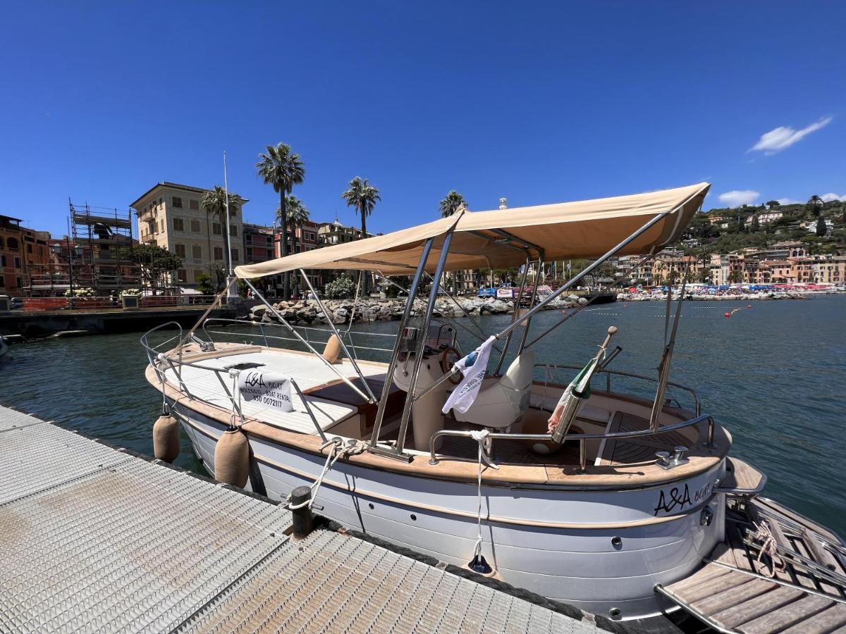 Alla Casa Rosa Al Mare- Centrale A Di Fronte Al Mare- Emozionante- Garage Privato Gratuito A 800 Mt- Aria Condizionata-Wifi Rapallo Luaran gambar