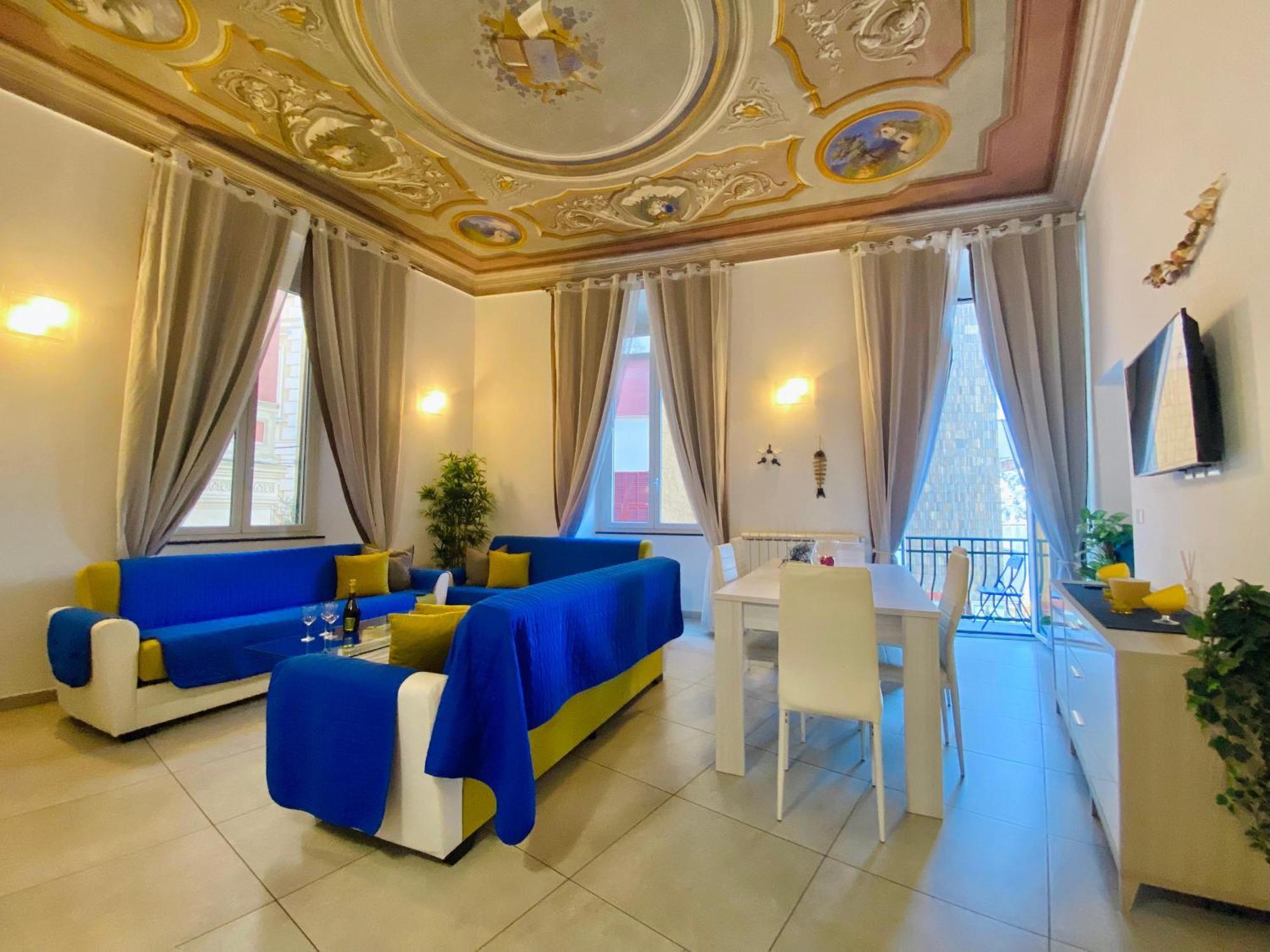 Alla Casa Rosa Al Mare- Centrale A Di Fronte Al Mare- Emozionante- Garage Privato Gratuito A 800 Mt- Aria Condizionata-Wifi Rapallo Luaran gambar