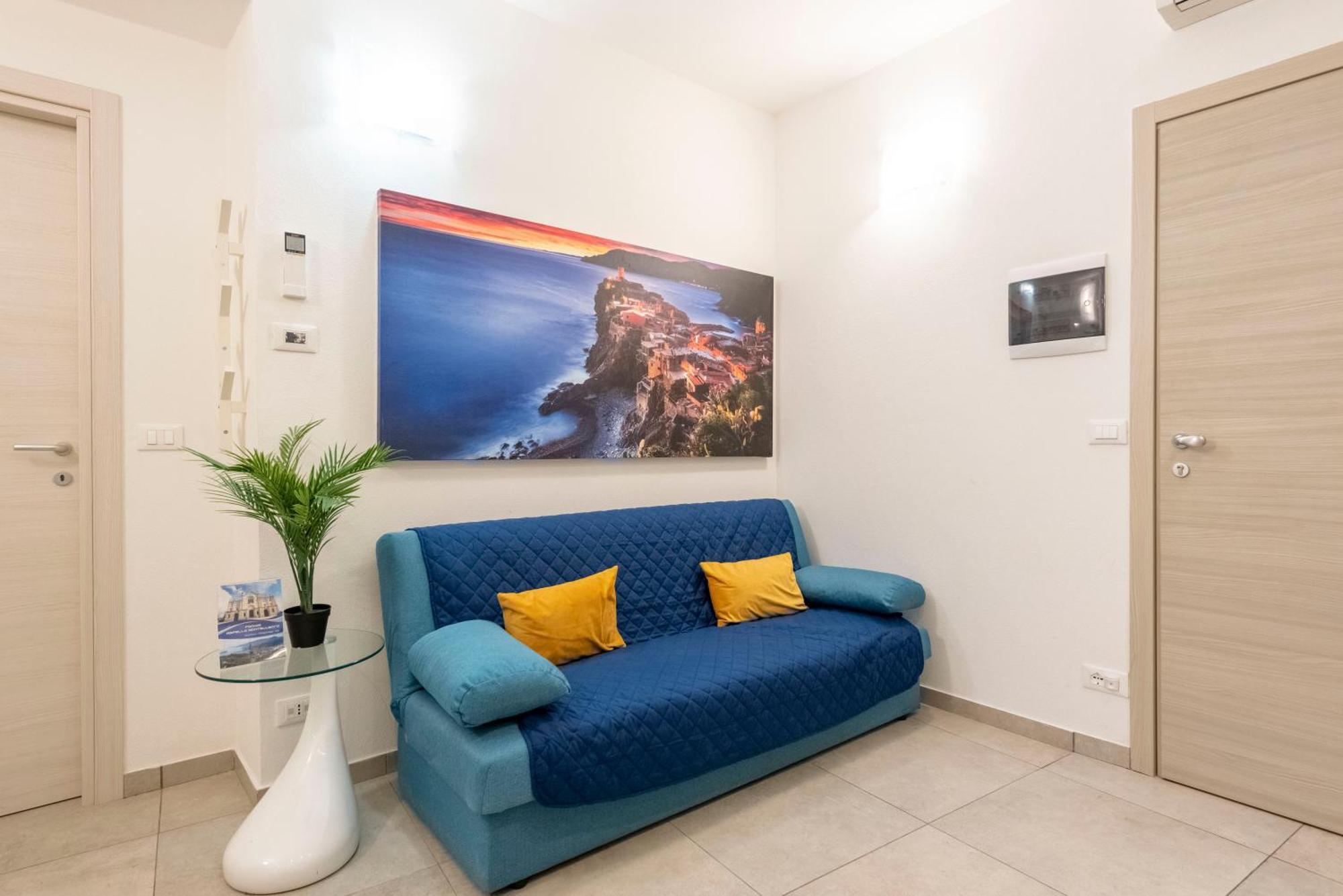 Alla Casa Rosa Al Mare- Centrale A Di Fronte Al Mare- Emozionante- Garage Privato Gratuito A 800 Mt- Aria Condizionata-Wifi Rapallo Luaran gambar
